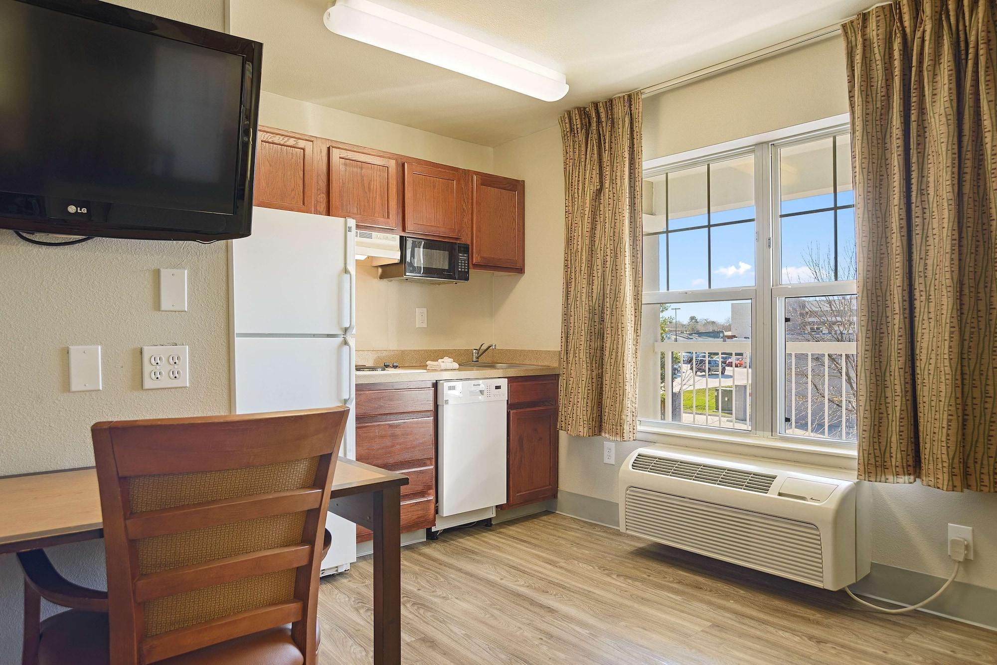 Extended Stay America Suites - Kansas City - Lenexa - 87Th St Overland Park Exterior foto