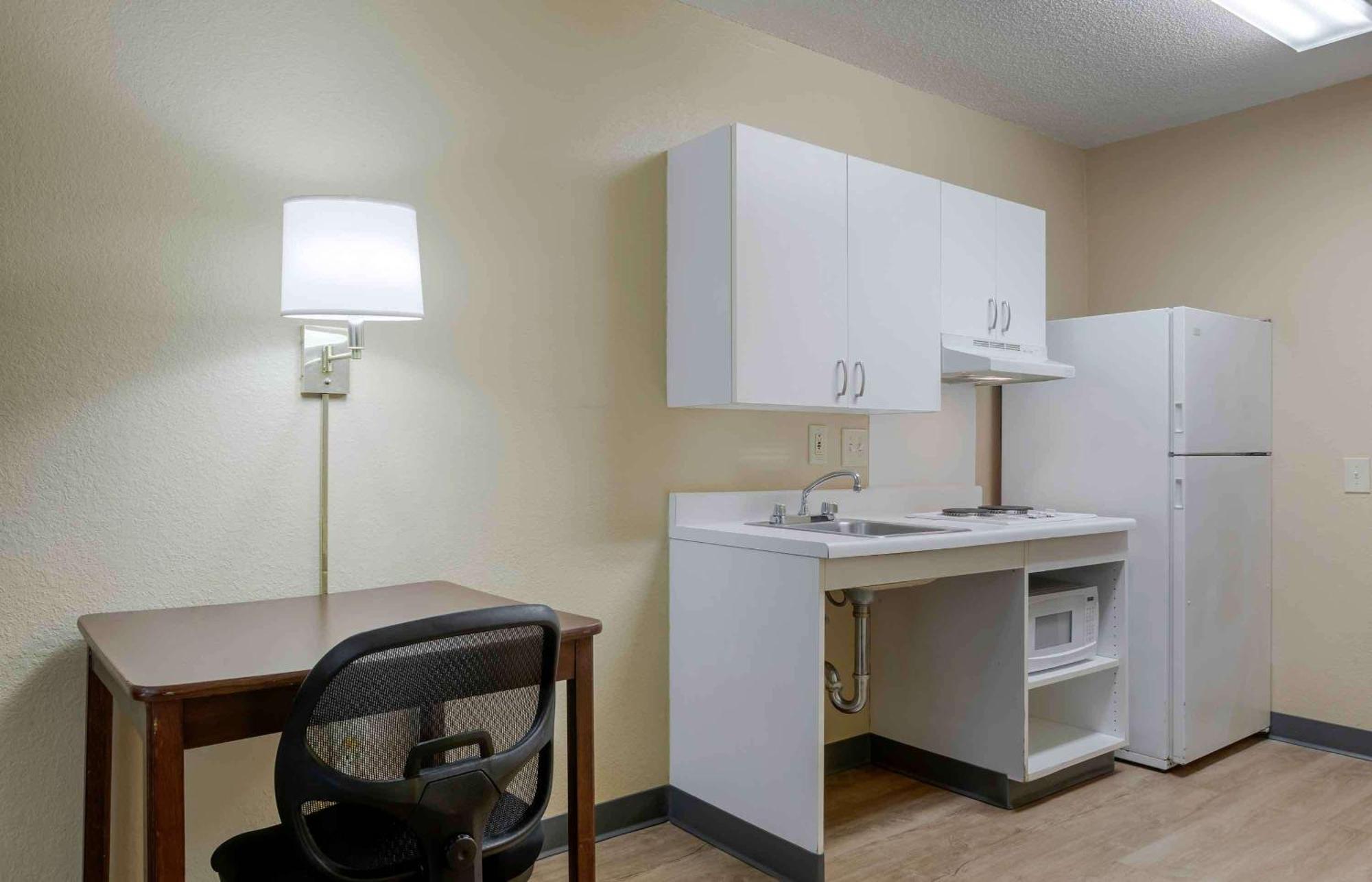 Extended Stay America Suites - Kansas City - Lenexa - 87Th St Overland Park Exterior foto